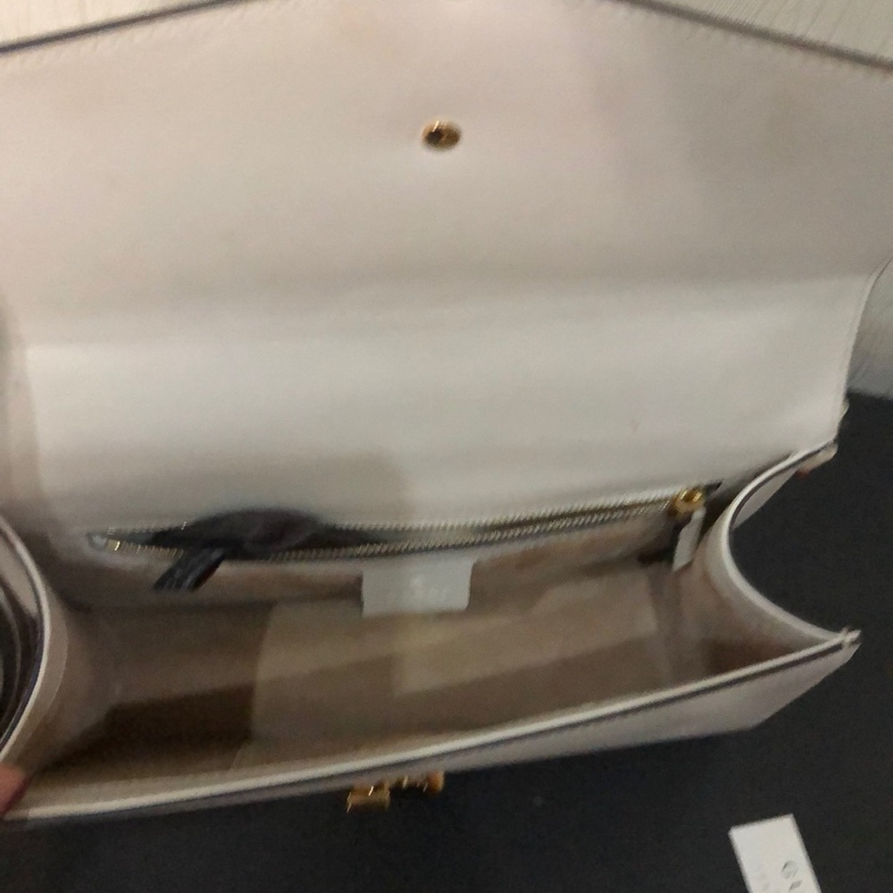 💯 GUCCI SYLVIE CROSSBODY MEDIUM $2750 - Picture 8 of 8